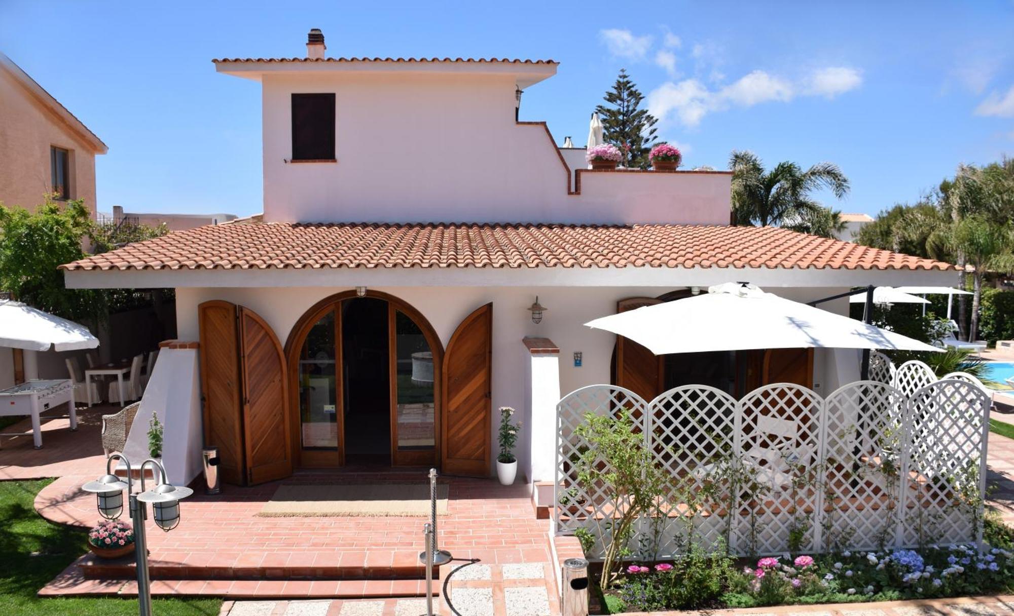 Villa Blanche Dimora Di Charme 마르살라 외부 사진